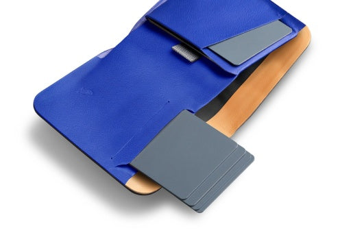 Apex Note Sleeve Magnetic Wallet - PepperBlue cards