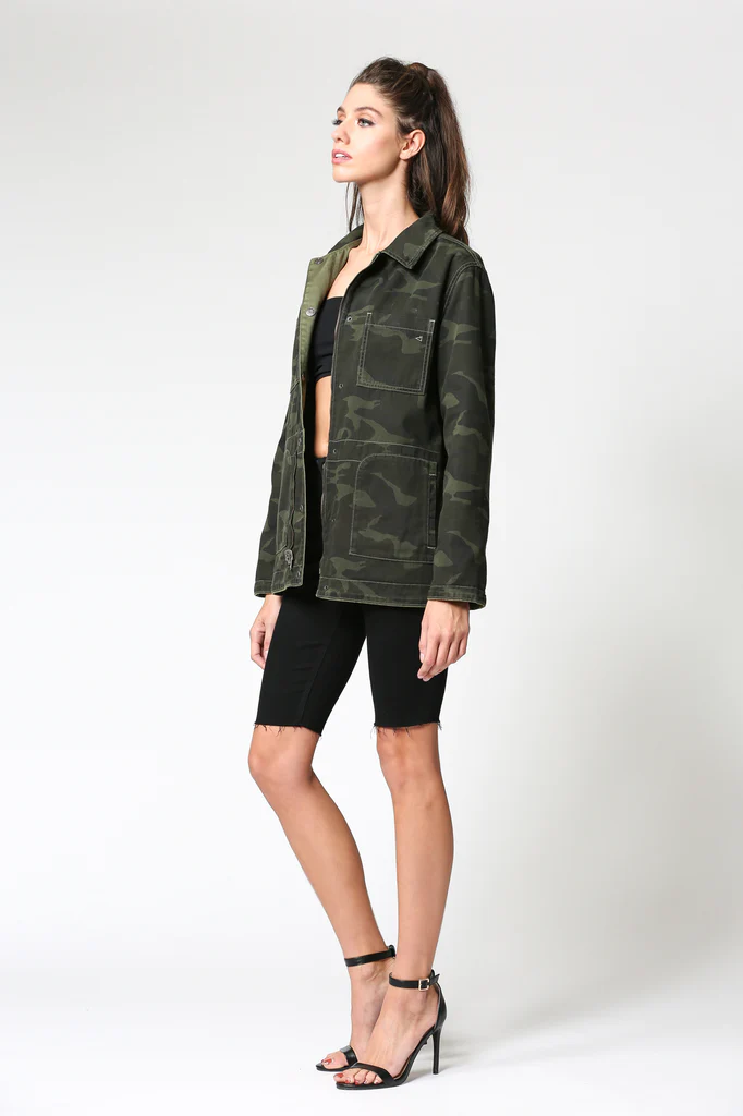 Hidden Reversible Military Jacket | Olive camo side profile