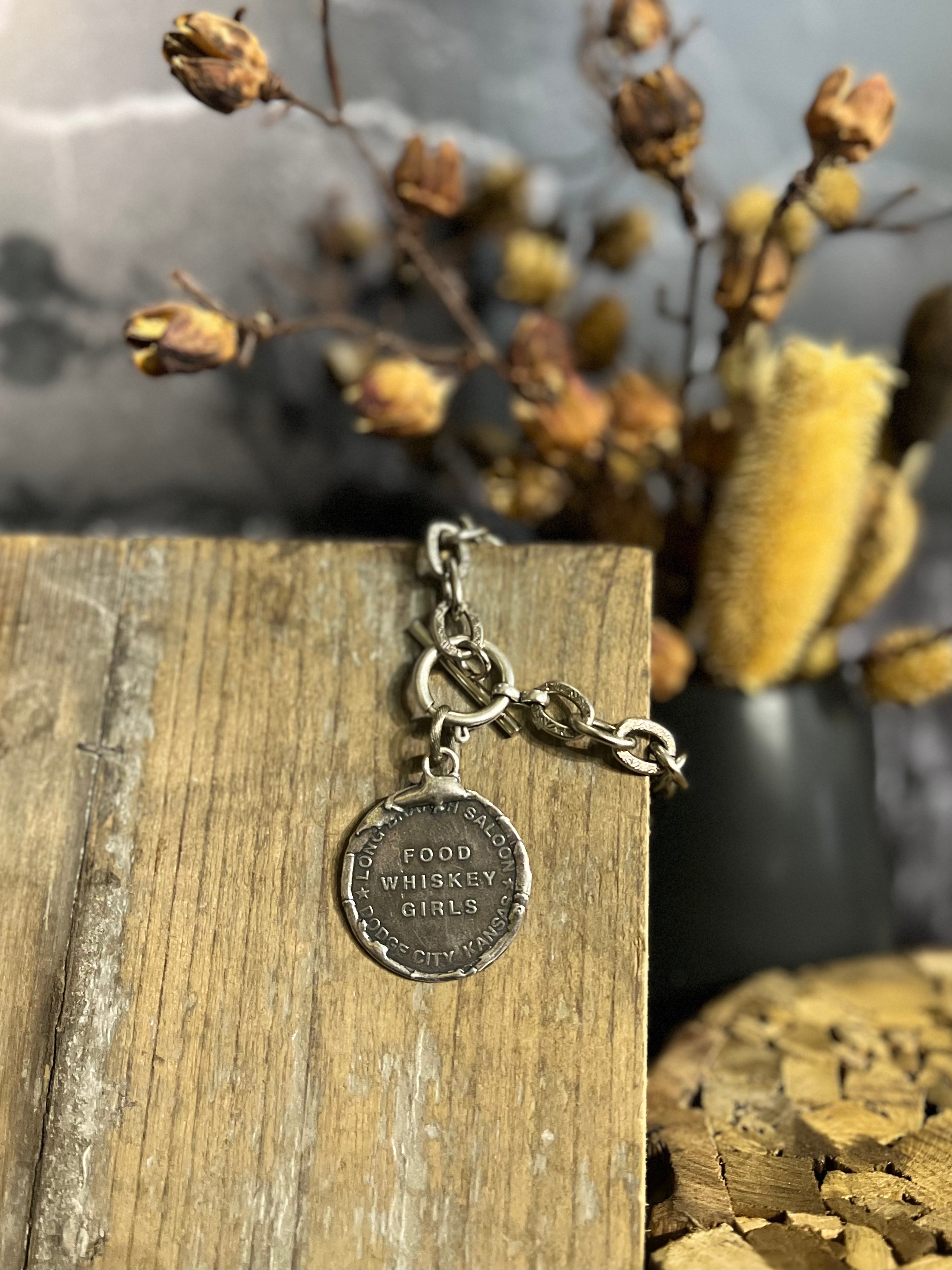 The Paula Carvalho Whiskey Coin Engraved Chain Linked Bracelet (9 1/2