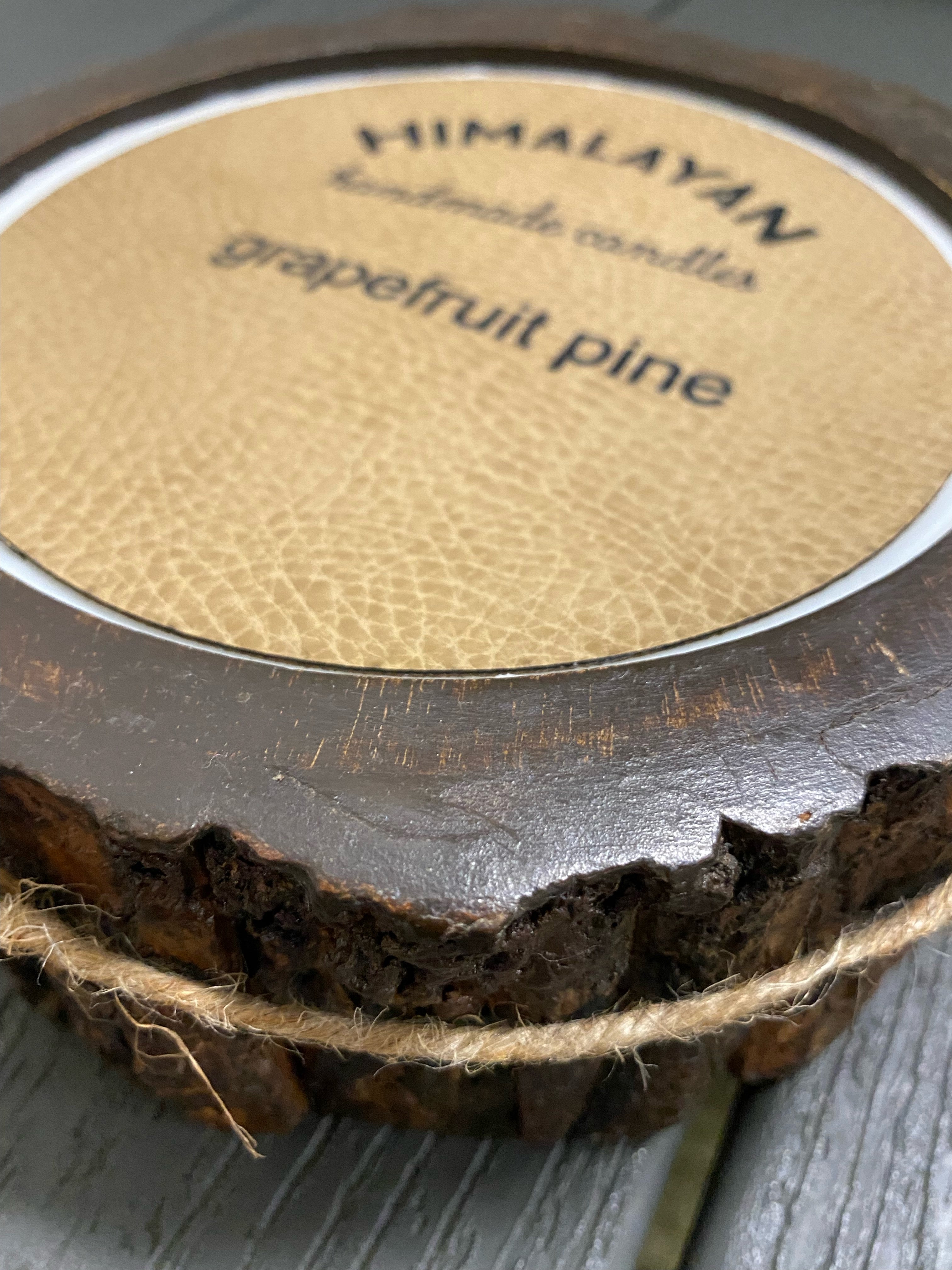 Himalayan Tree Bark Pot Candle - Medium - Grapefruit Pine side