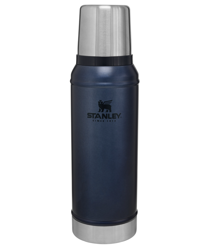 Stanley Classic Legendary Bottle 1QT - Nightfall front