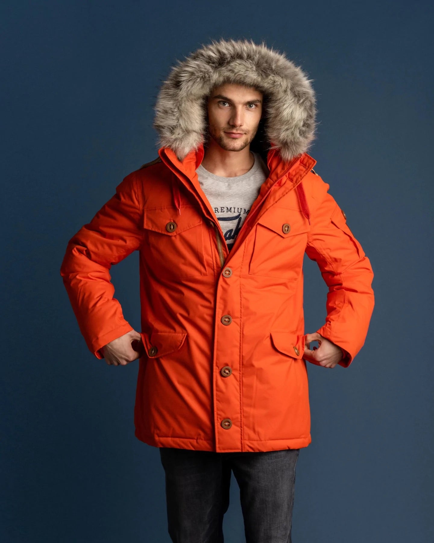 Wanakome Men's Icarus Parka | Orange model