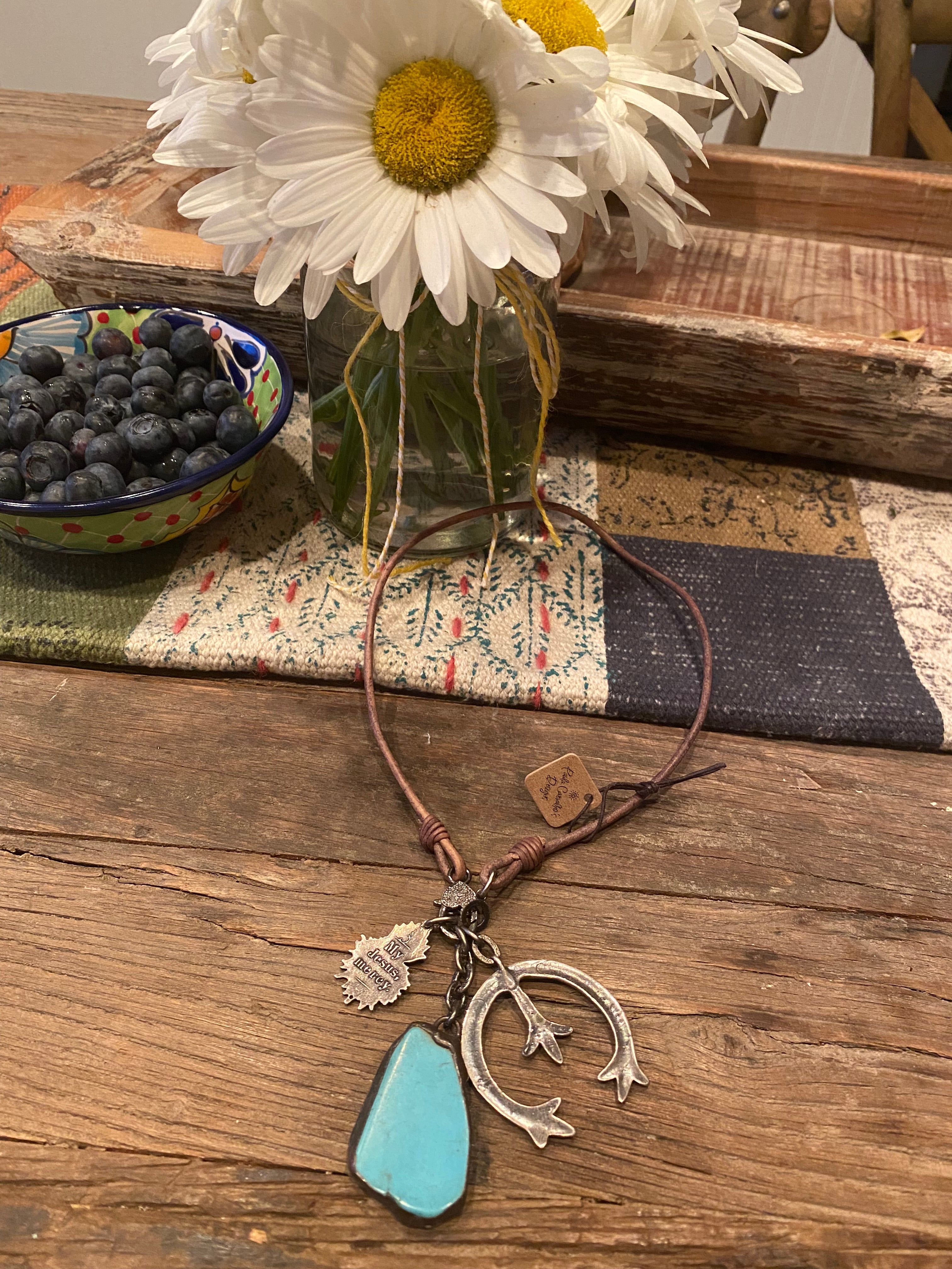 Naja Charm Necklace Diamond Clasp on Leather